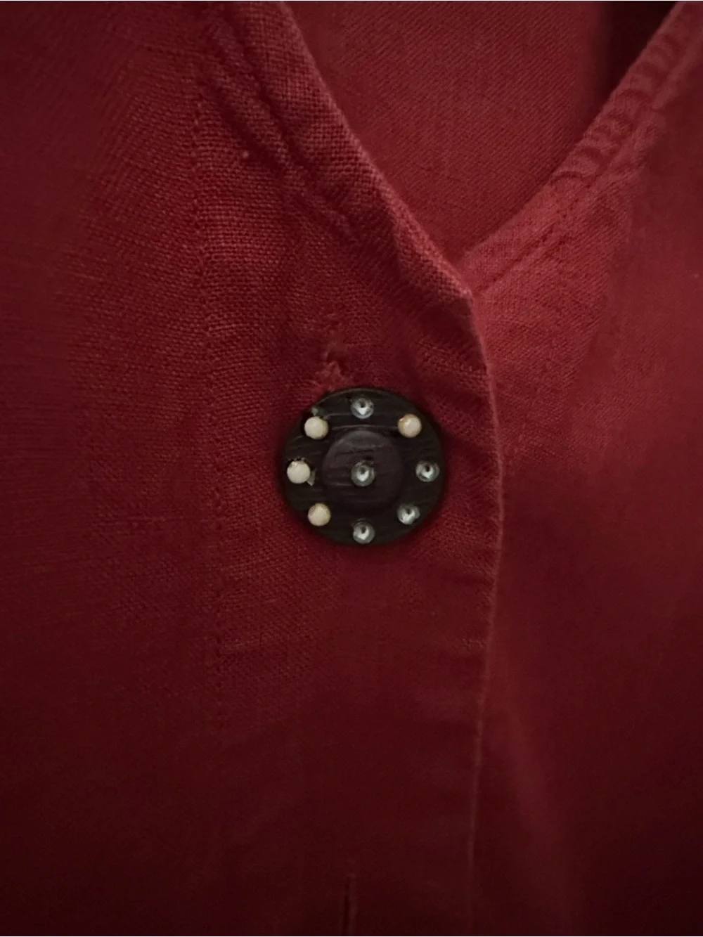 NEIMAN MARCUS 100% Linen Button Front Blouse Size Medium Red V-Neck Long Sleeve - Picture 10 of 11
